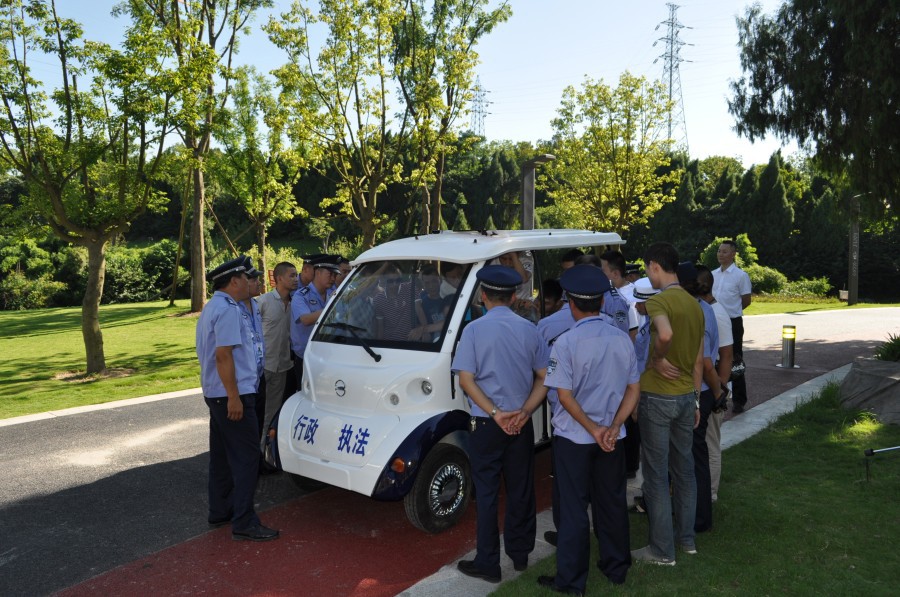 專業(yè)電動(dòng)巡邏車、電動(dòng)觀光車制造商