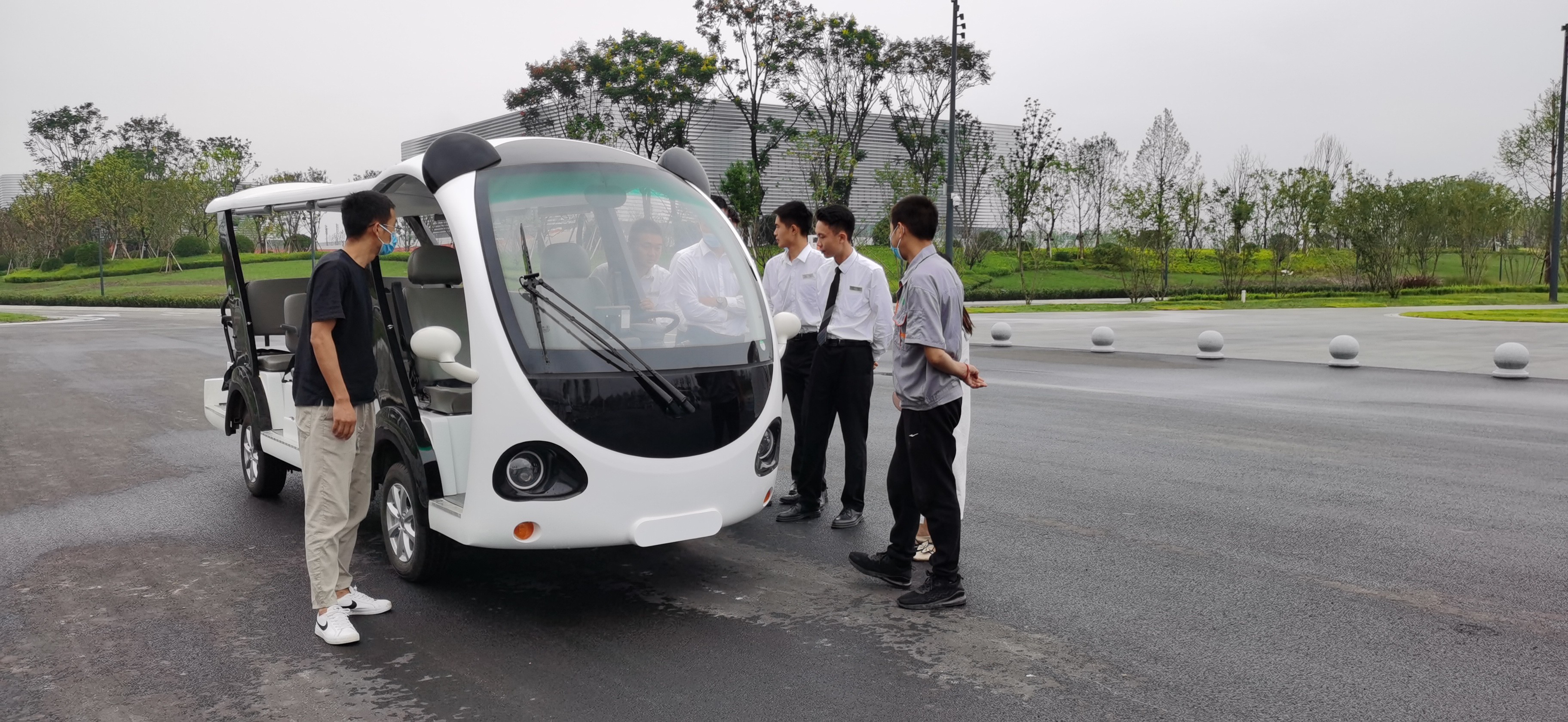 專業(yè)電動巡邏車、電動觀光車制造商